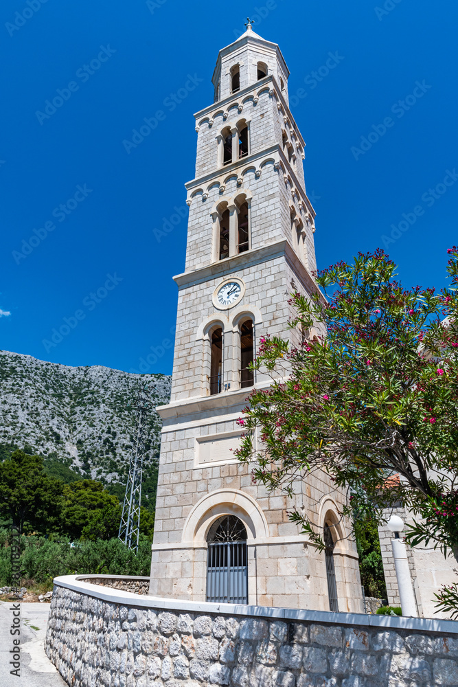 Kirche in Igrane, Kroatien, Kirche Unserer Lieben Frau vom Rosenkranz