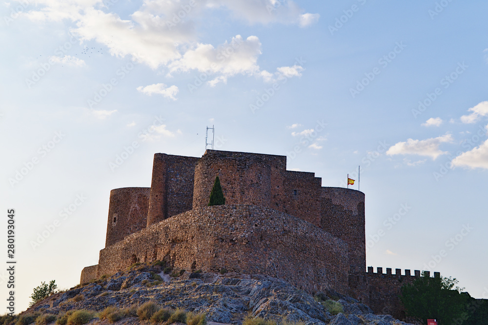 Castillo de Consuegra, Toledo, España, al atardecer