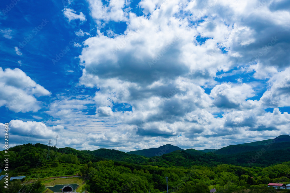 北海道の山と空