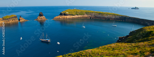 L'Illa Grossa, Reserva Natural Islas Columbretes, Mar Mediterráneo, Castellón, Comunidad Valenciana, España photo