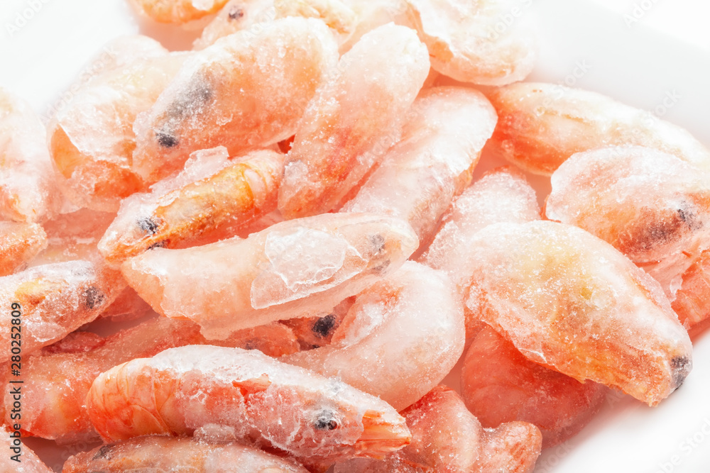 Frozen shrimp with ice