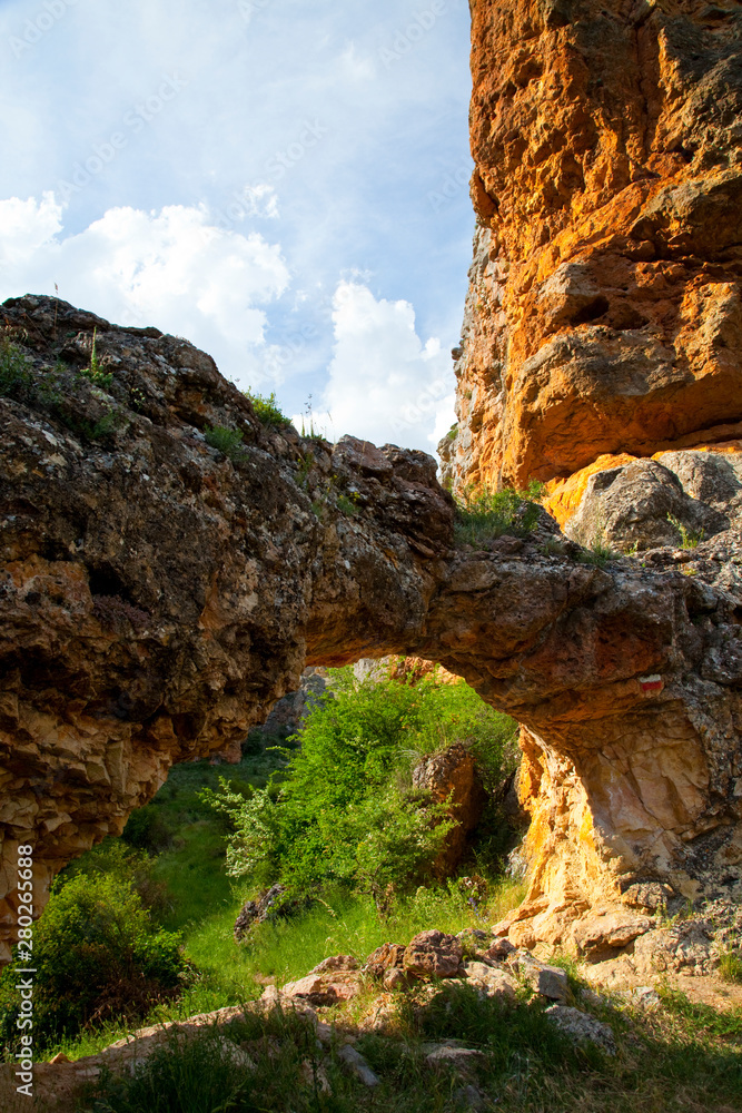 Arco o Puente natural, Cañón del río Caracena, Soria, Castilla y León, España