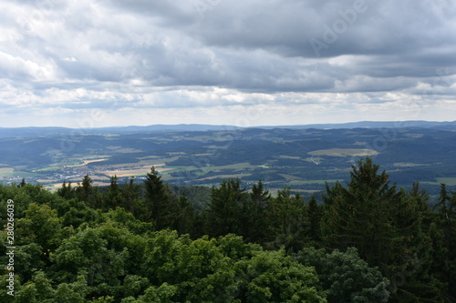 Böhmen, Südböhmen, Klet, Tschechien, Budweis, Krumau, Český Krumlov, České Budějovice, Jihočeský kraj, Krasetin, Dorf, Stadt, Landwirtschaft, Feld, Acker, Wald, Böhmischer Wald, Böhmerwald, Plöckenste photo