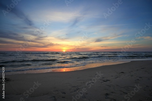 Sonnenaufgang am Meer © Jan