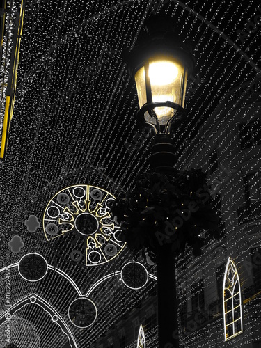 iluminacion navideña calle larios malaga photo