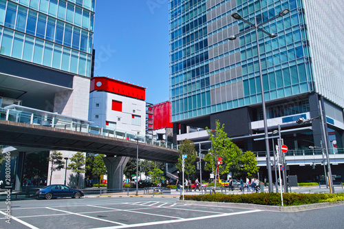東京都千代田区の秋葉原駅、電気街口の北側のビル街の風景