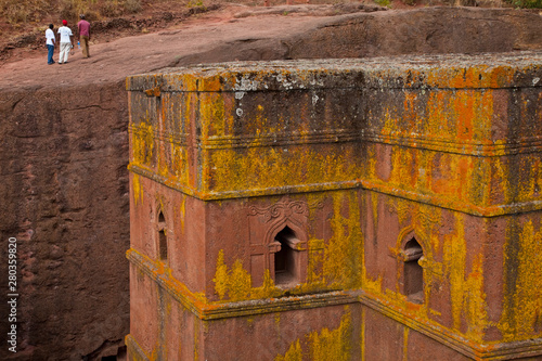 Iglesia Bete Georgis (San Jorge), Iglesias de Lalibela, Lalibela, Etiopia, Africa photo