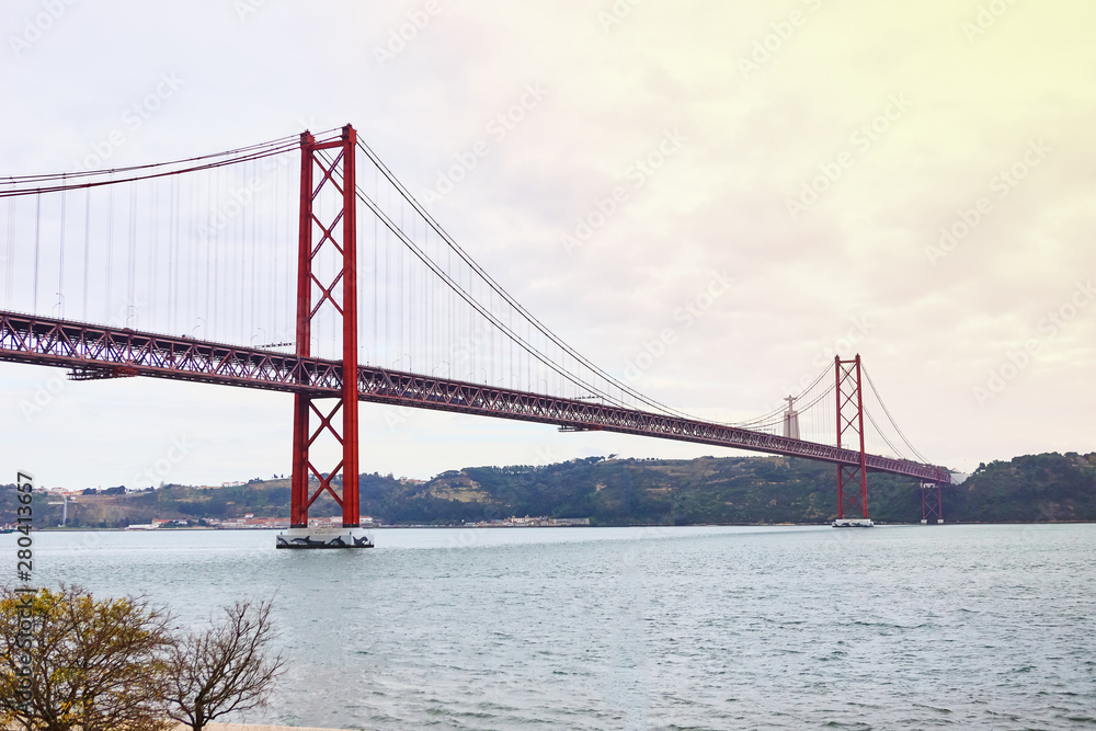 The 25 April bridge (Ponte 25 de Abril) is a steel suspension bridge located in Lisbon, Portugal, crossing the Targus river. It is one of the most famous landmarks of the region.