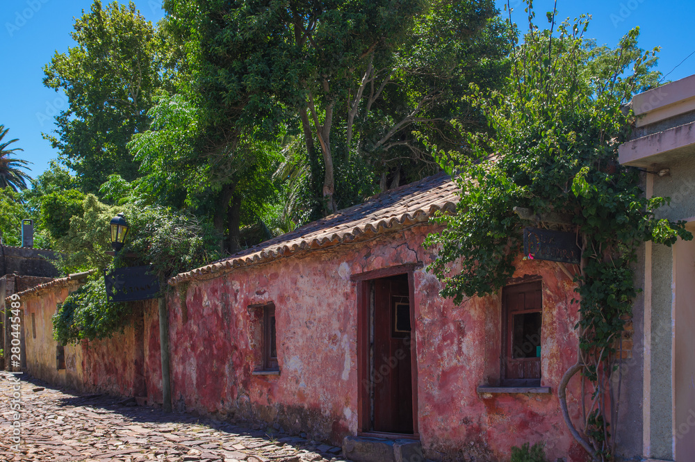 The streets of Colonia del Sacramento, a city in southwestern Uruguay . The streets of Colonia del Sacramento, a city in southwestern Uruguay .