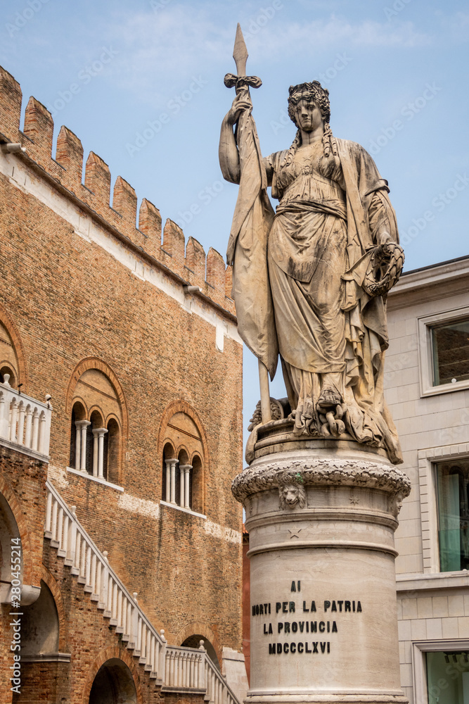 Piazza dei Signori, Treviso, Italy: La Teresona statue and staircase of Palazzo dei Trecento