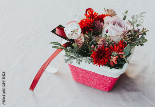 Canvastavla Winter Christmas basket gift