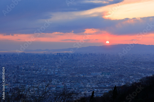 生駒山の信貴生駒スカイラインからのすばらしい夕景