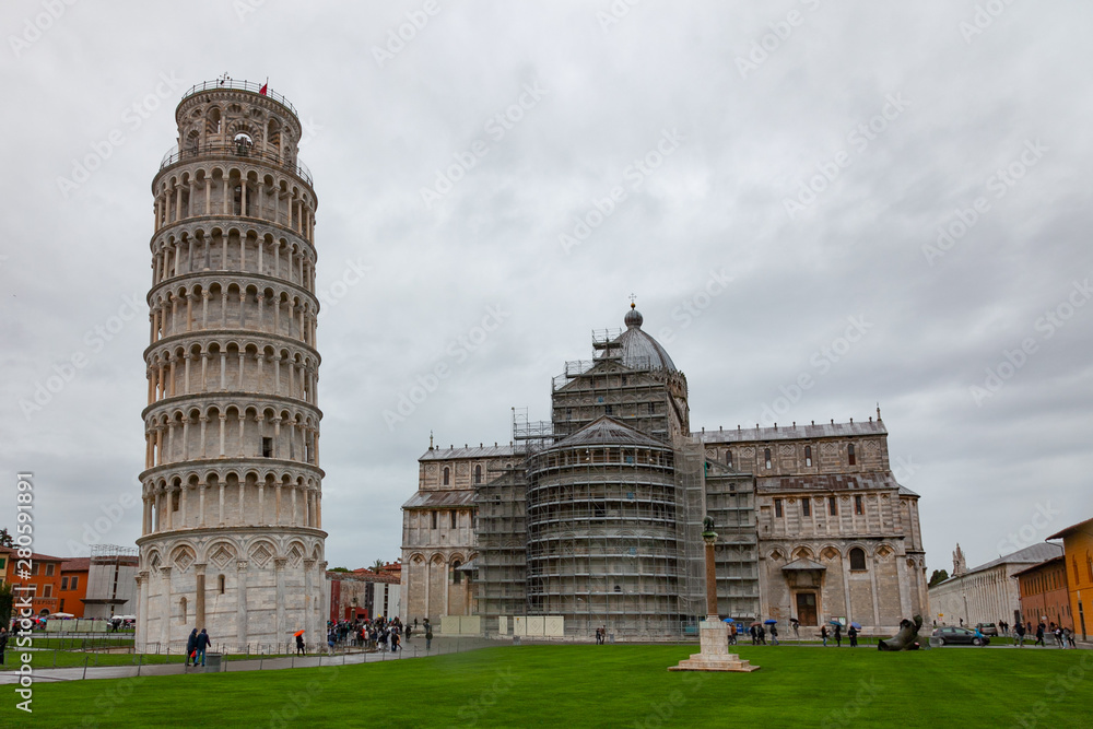 Pisa: cattedrale e torre pendente