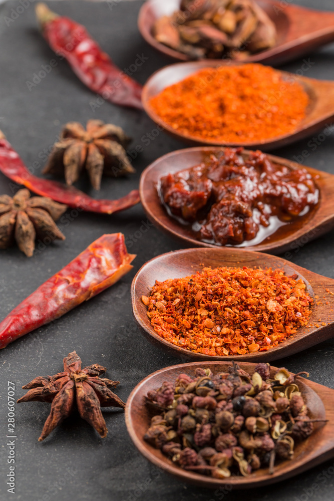 Pepper, pepper, aniseed and other spices