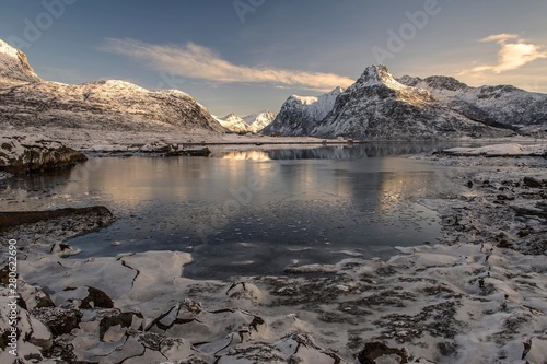 B¯ near Flakstad, Flakstadpollen, Flakstad¯ya, Lofoten archipelago, Norway, Europe photo