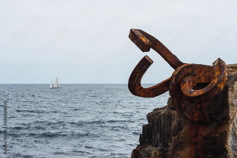 Fototapeta premium Peine del Viento San Sebastian