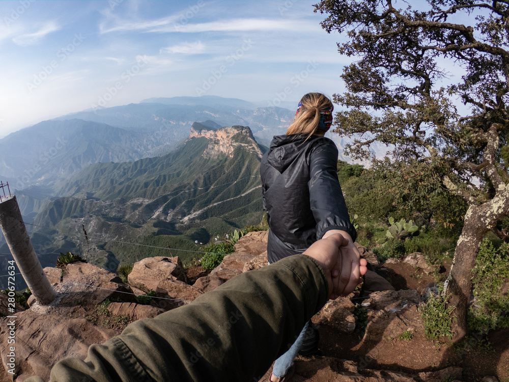 Naklejka premium follow me to The Famous Viewpoint of Cuatro Palos in Queretaro's Sierra