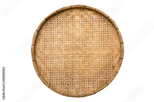Fotografie Old weave bamboo wood tray isolated on white background