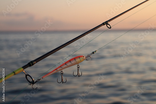 evening fishing crank bait with sharp hooks