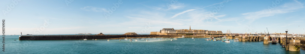 Hafen und Stadt Saint Malo, Panorama, Bretagne, Frankreich