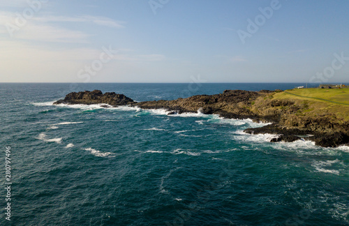 A view from Kiama Blow Hole Point on the south coast of New South Wales, Australia. In aboriginal the word Kiama means ‘where the ocean makes noise’. © Phillip