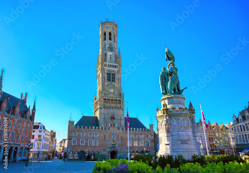 Fotografija The Belfry of Bruges located in the Market Square of Bruges (Brugge), Belguim