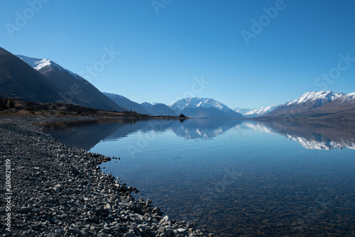 Beautiful Lake and mountain scenery of the Southern Alps