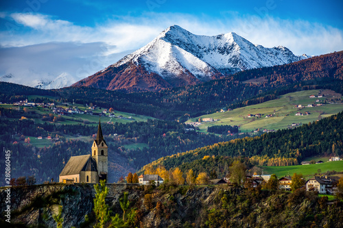 Fotografie Rodenegg Chruch South Tyrol, Village in the Alps