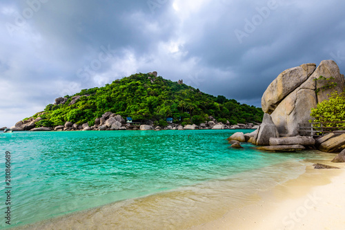 The beach on tropical island Nang Yuan, Thailand © Kai