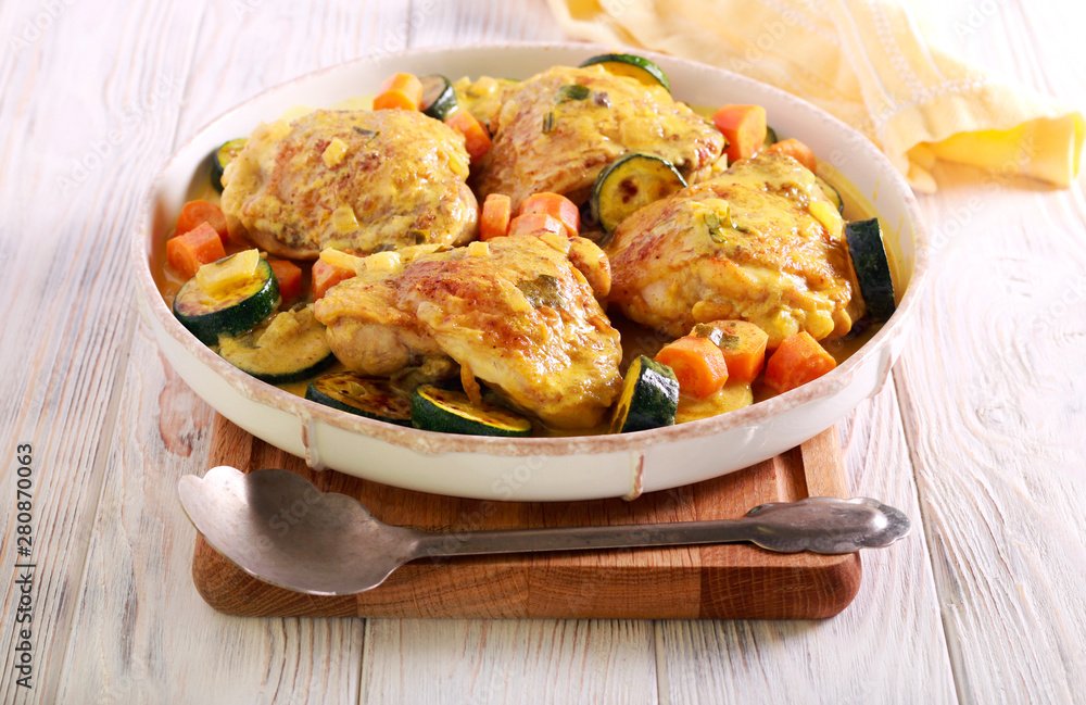 Chicken thighs with zucchini and carrot stew Chicken thighs with zucchini and carrot stew
