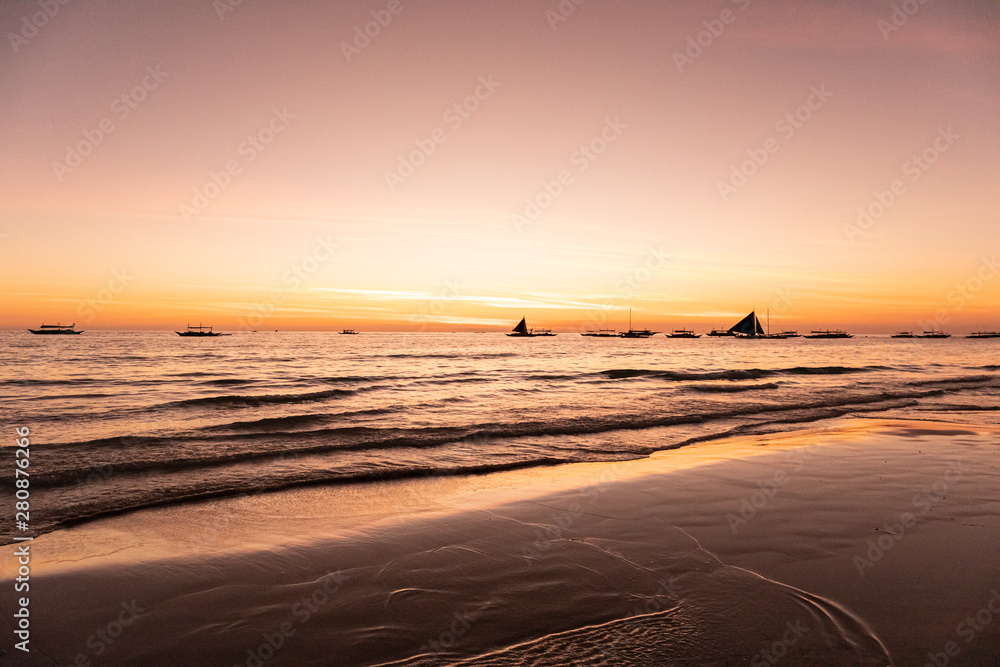 Obraz premium twilight, boracay sunset