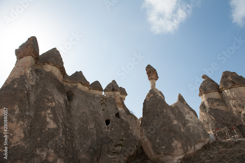 Peri Bacaları ve kaya oluşumları © omer_kuru