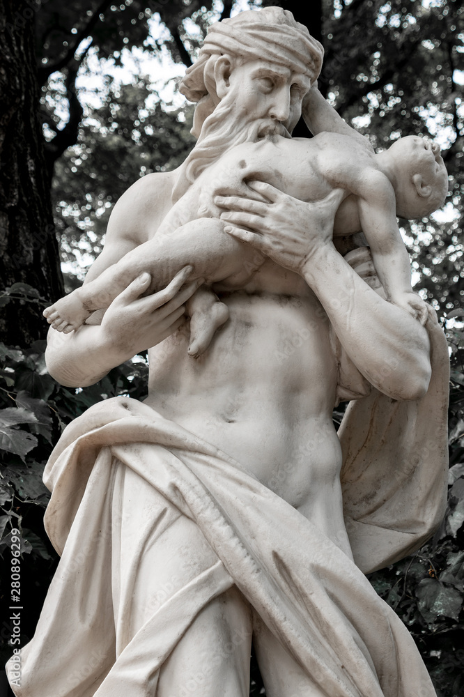 Sculpture Saturn - father and child