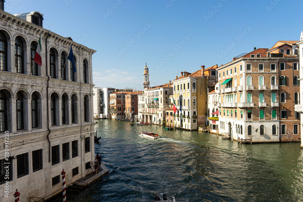 Venedig, Kanal, Tourismus, Boote, Schiffe, Menschen, Stadt, Altstadt, Canal Grande, Berühmt, leben