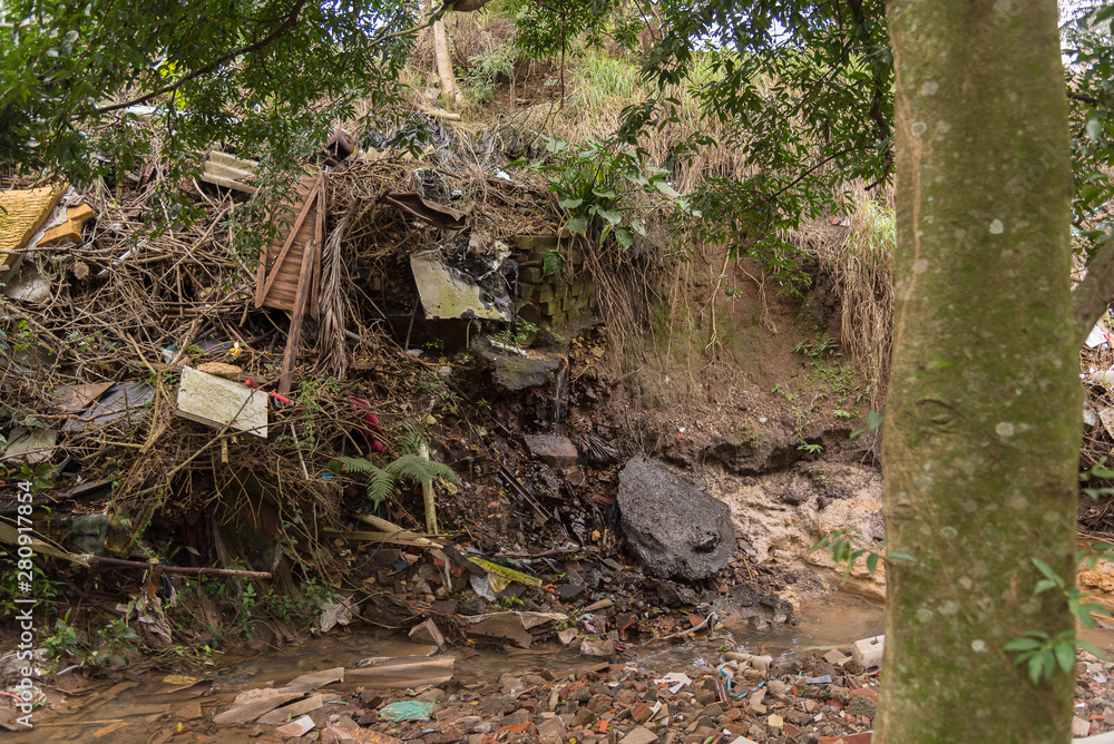 Obraz premium The creek and human pollution 08