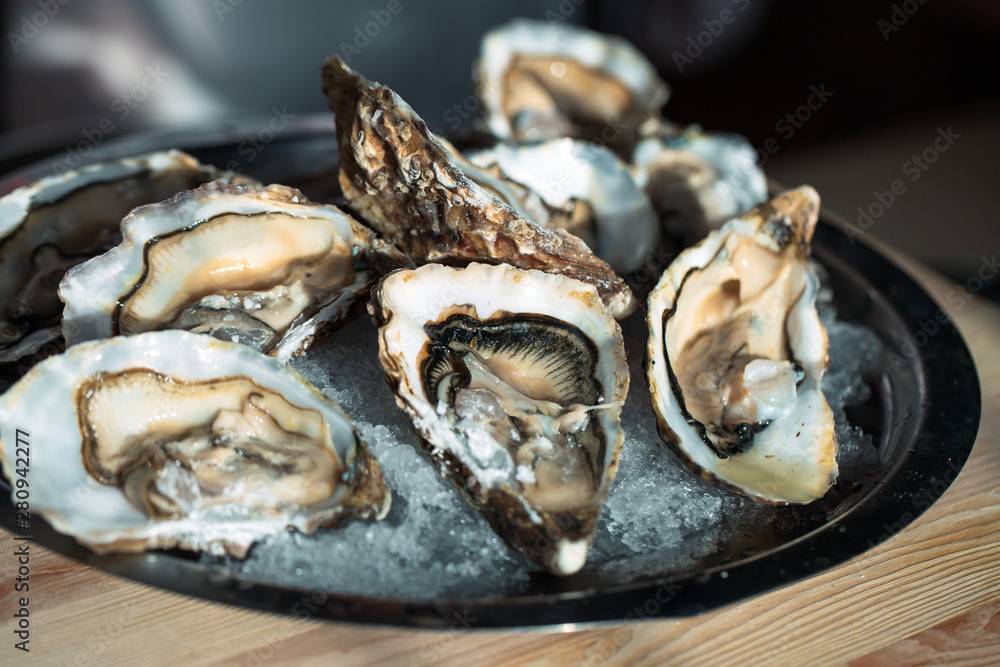 Oysters on the plate. Oysters on the plate.