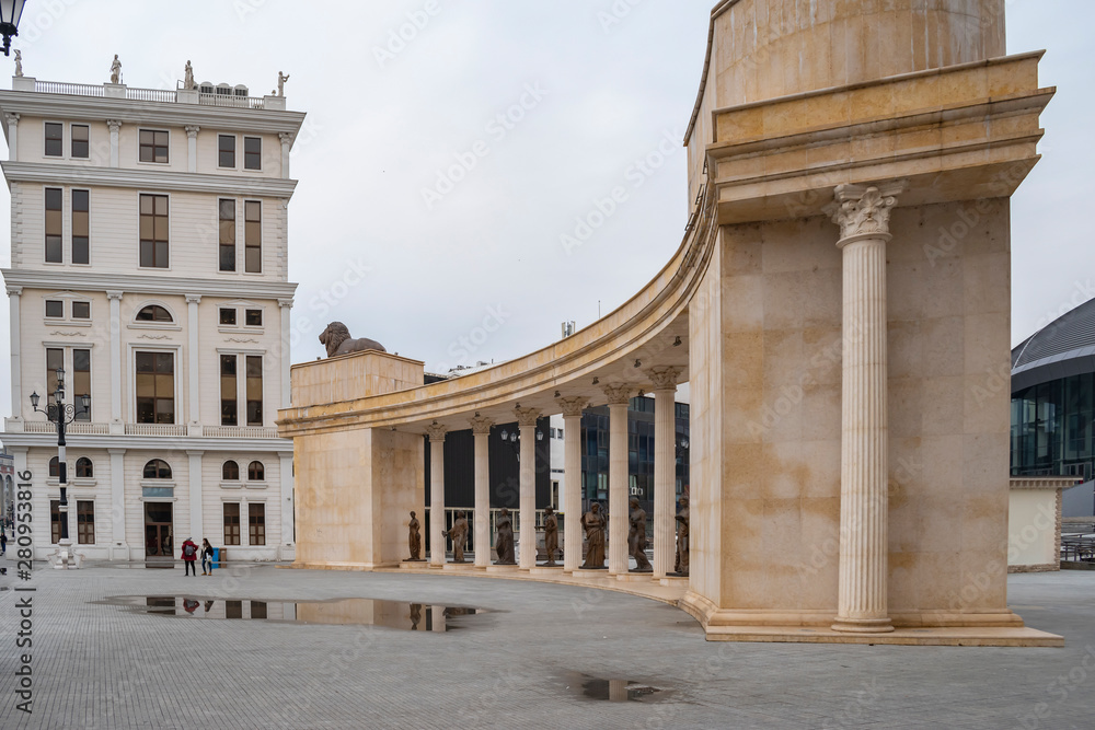 Obraz premium View of Independent Macedonia Colonnade.