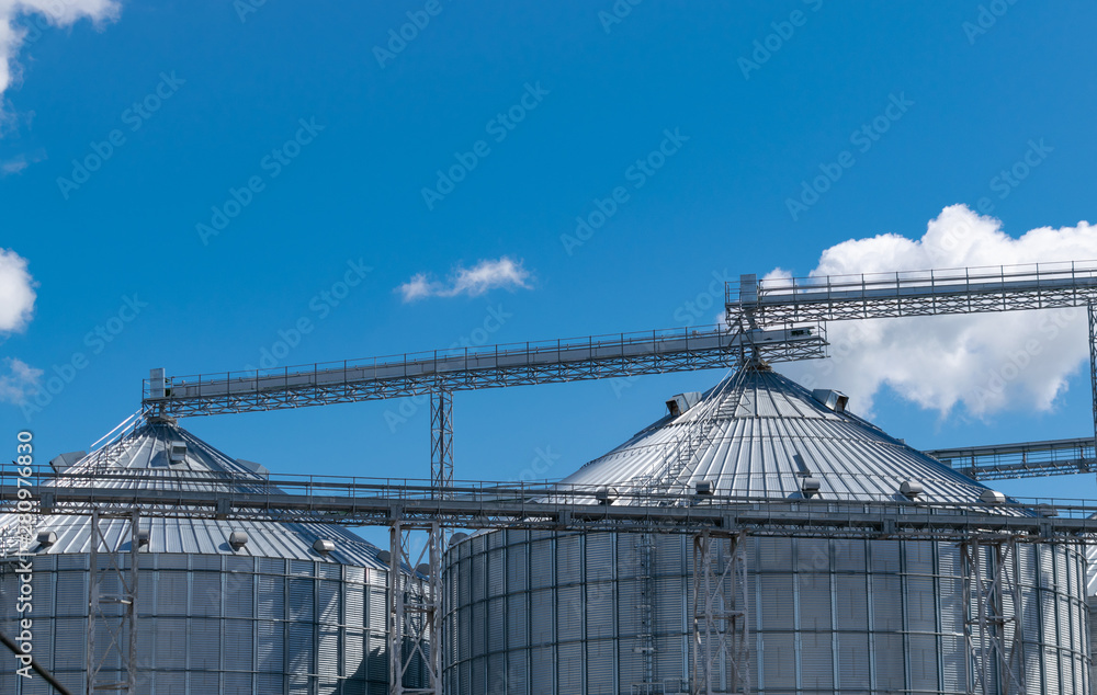 Grain elevator silos Grain elevator silos