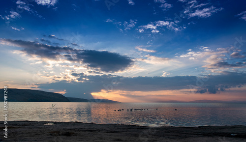 Early morning on the Banks of Mansarovar (Mapam Yumtso) photo