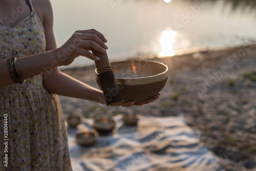 Tibetan singing bowls for yoga