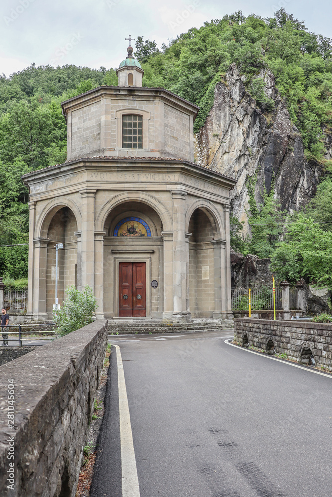 Naklejka premium Porretta terme