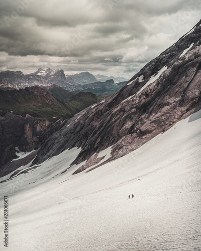 alpinisti sulla Marmolada photo