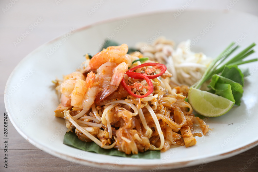 Thai food padthai fried noodle with shrimp , local food Thai food padthai fried noodle with shrimp , local food