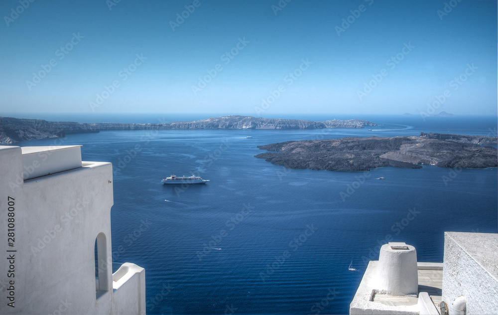 Fototapeta premium Nea kameni en Santorini, la isla volcánica