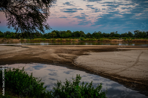 Sonnenaufgang im Luangwa River Camp photo