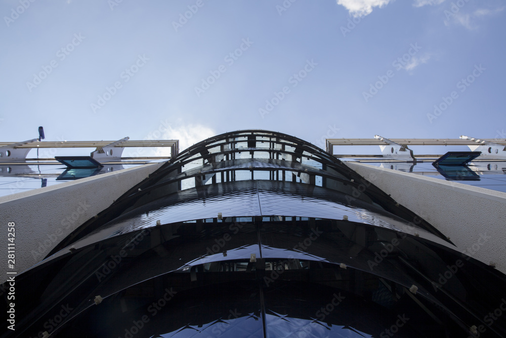 Fototapeta premium glass facade of a modern building