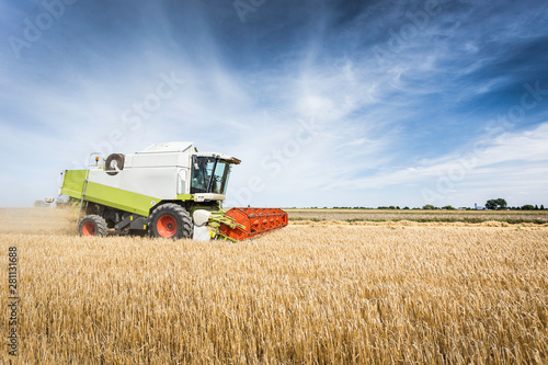 Harvester machine