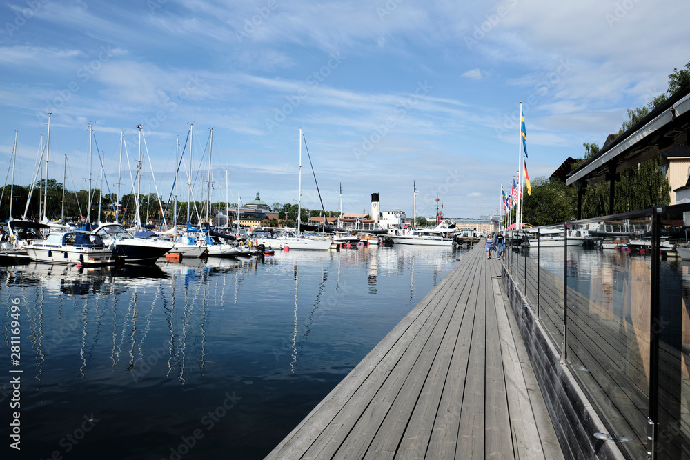 Fototapeta premium boats in harbor