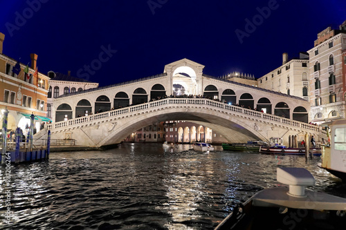Canal Grande bei der Rialto Brücke, Venedig, Italien, Europa © Egon Boemsch