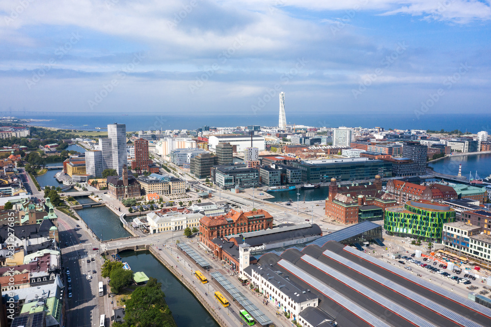Obraz premium Aerial view of the Malmo Central Station on the background of the cityscape, Sweden